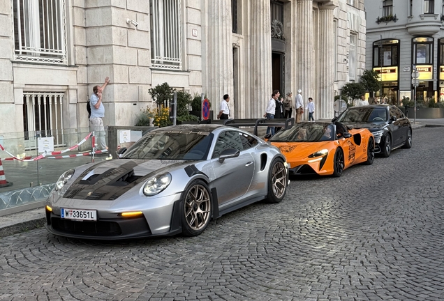 McLaren Artura Spider