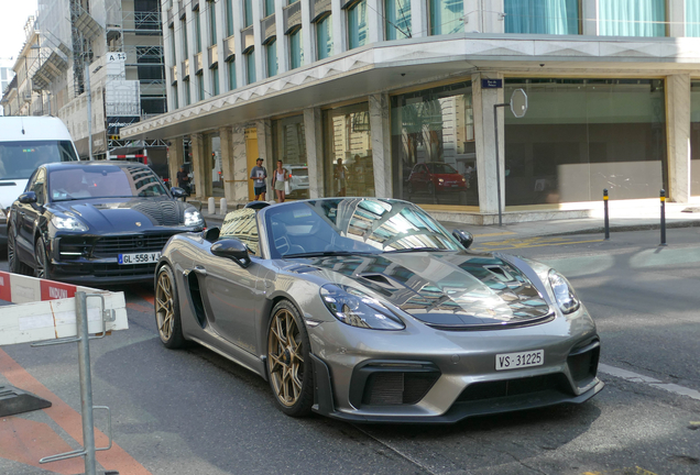 Porsche 718 Spyder RS Weissach Package