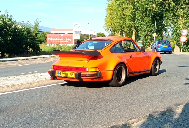 Porsche 930 Turbo