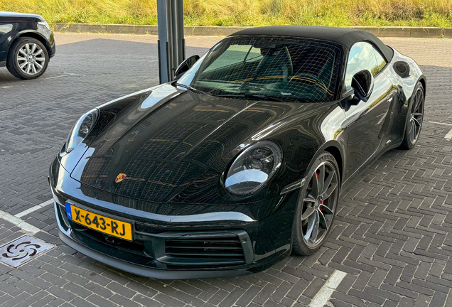 Porsche 992 Carrera 4S Cabriolet MkI