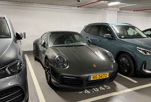 Porsche 992 Carrera 4S MkI