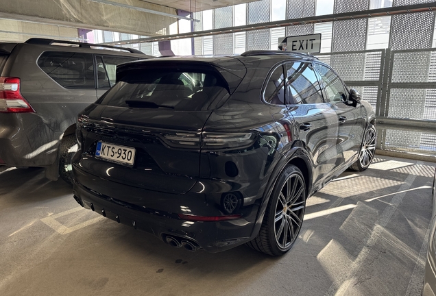 Porsche Cayenne Turbo S E-Hybrid