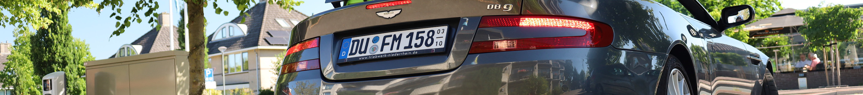 Aston Martin DB9 Volante