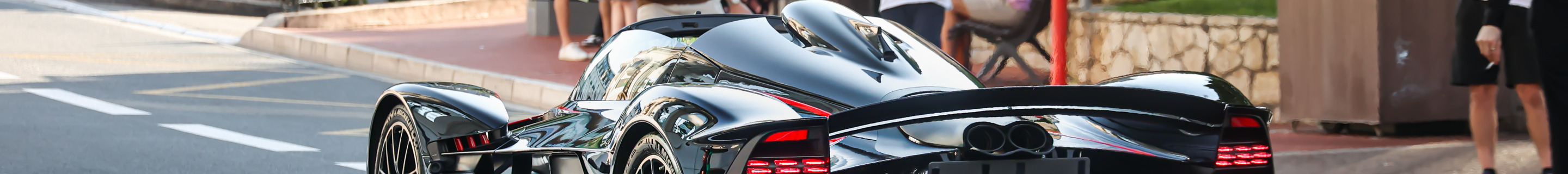 Aston Martin Valkyrie Spider