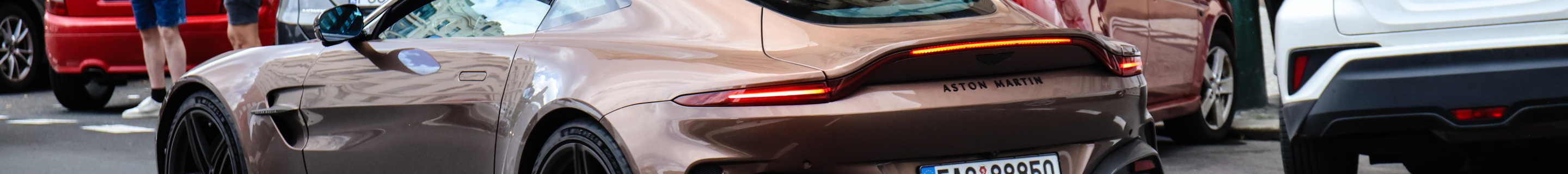 Aston Martin Vantage 2024