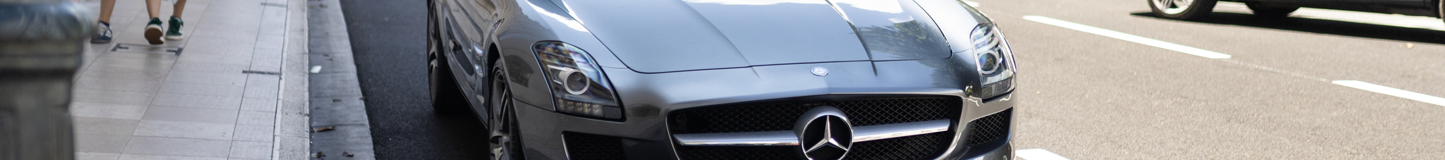 Mercedes-Benz SLS AMG