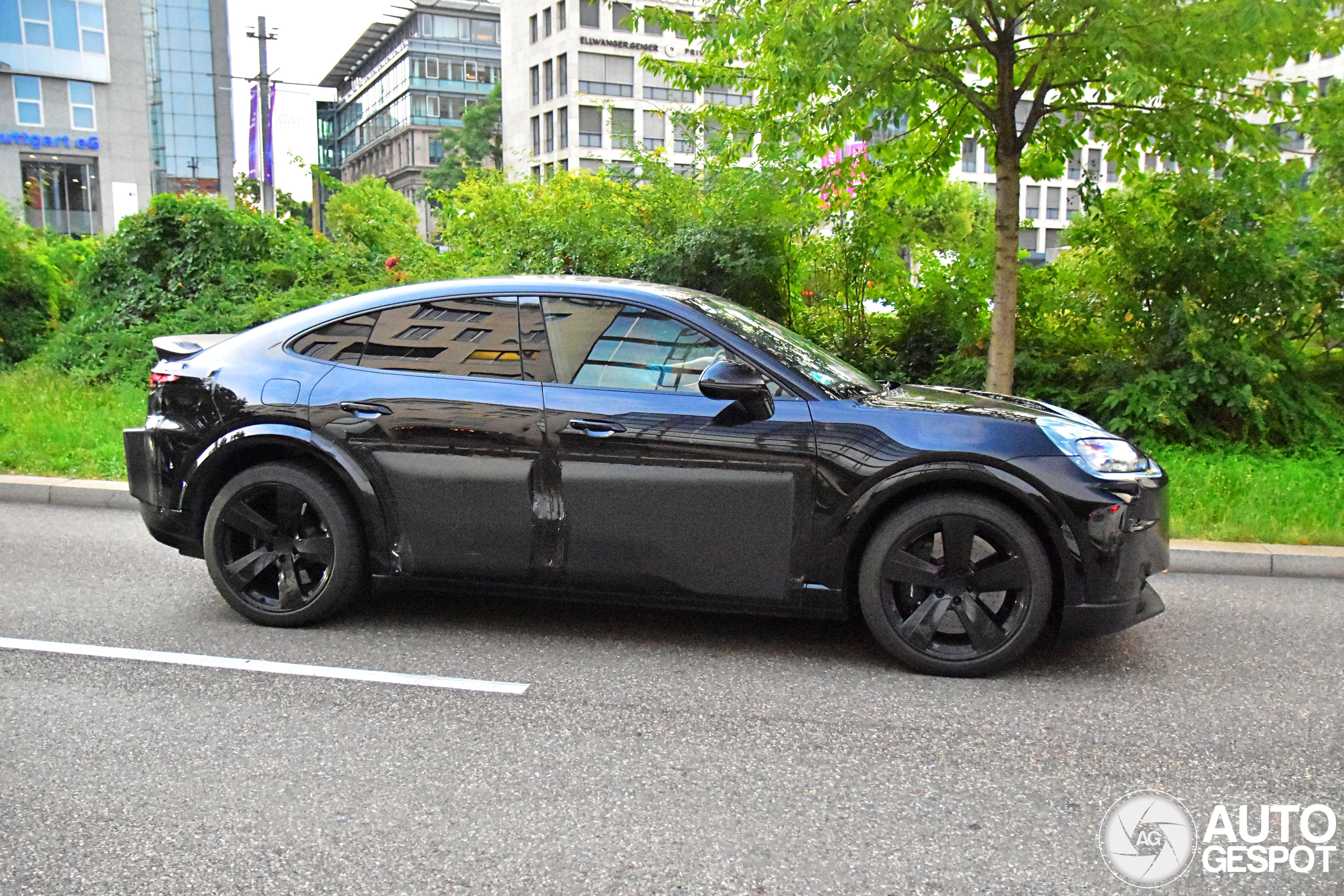 Porsche Cayenne Coupé EV