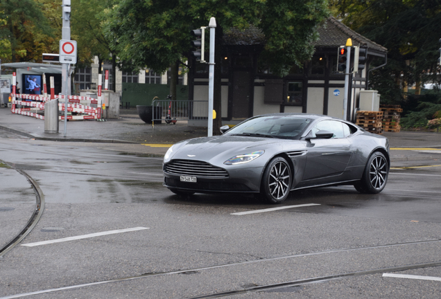 Aston Martin DB11 V8