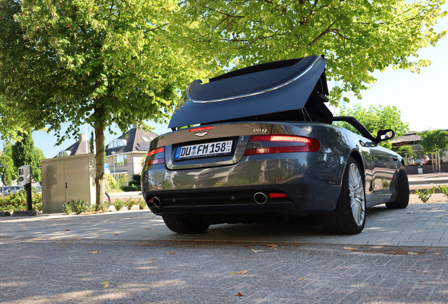 Aston Martin DB9 Volante
