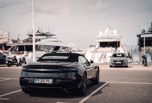 Aston Martin DBS Superleggera Volante