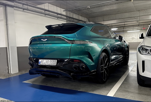Aston Martin DBX707