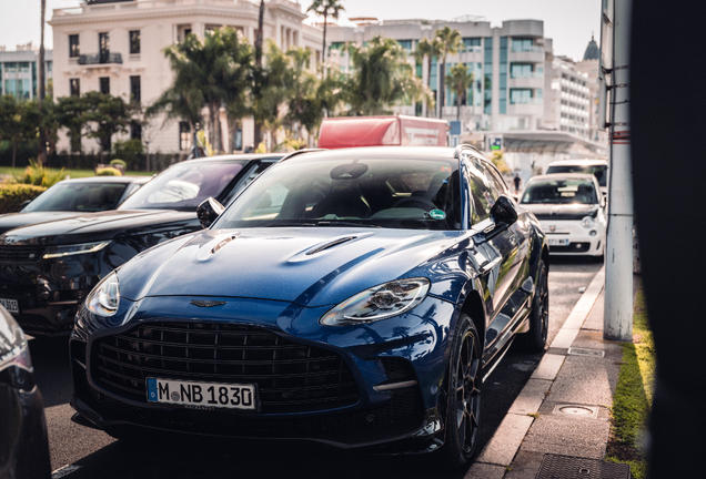 Aston Martin DBX707