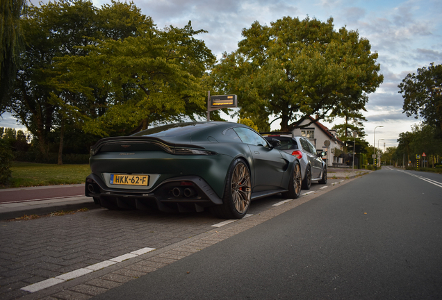 Aston Martin V8 Vantage 2018