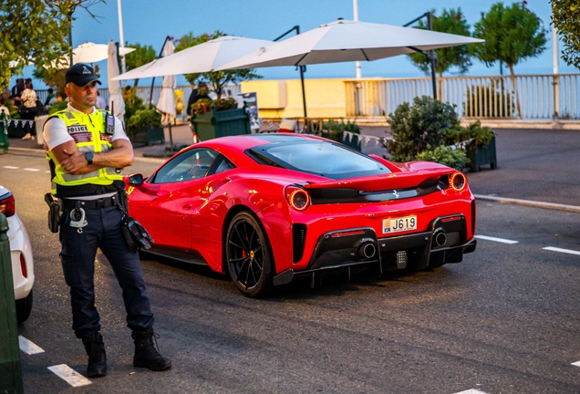 Ferrari 488 Pista