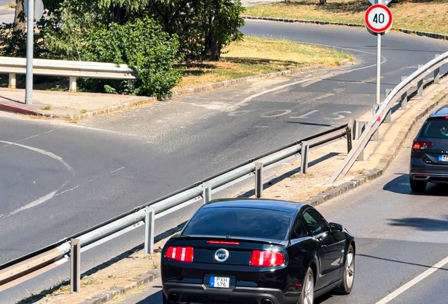 Ford Mustang GT 2011