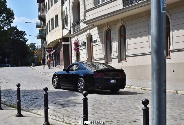 Ford Mustang GT 2013