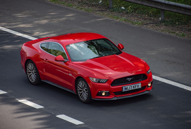 Ford Mustang GT 2015
