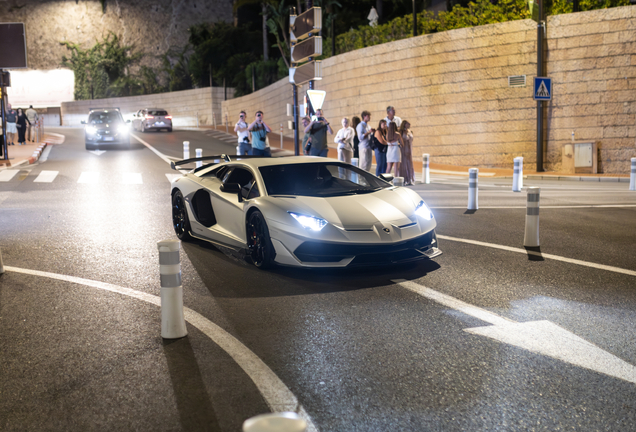 Lamborghini Aventador LP770-4 SVJ