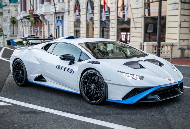 Lamborghini Huracán LP640-2 STO