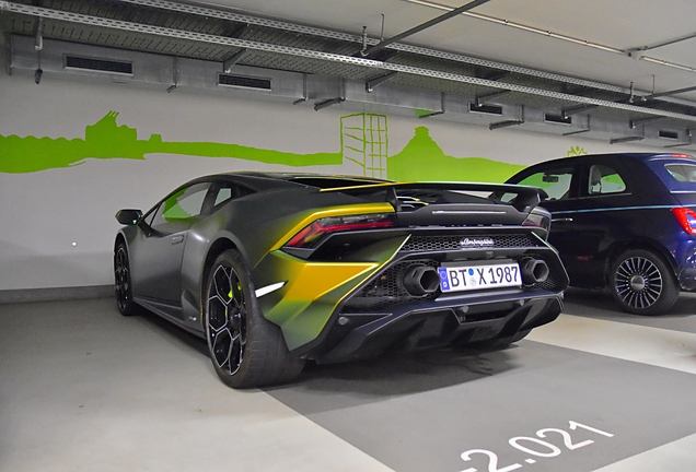 Lamborghini Huracán LP640-2 Tecnica