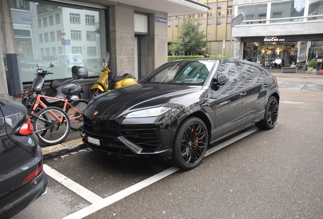 Lamborghini Urus SE