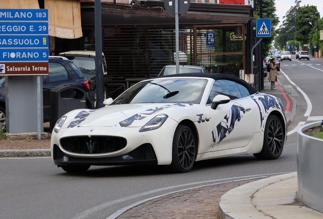 Maserati GranCabrio Modena