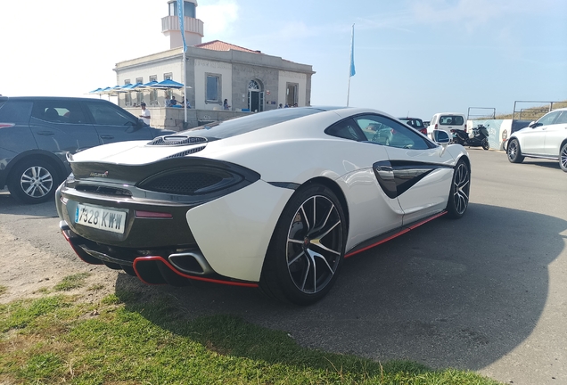McLaren 570GT