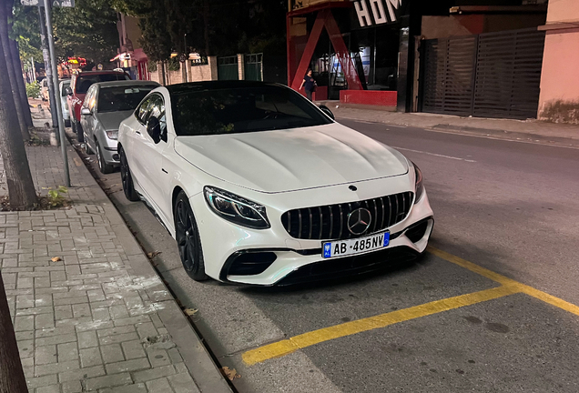 Mercedes-AMG S 63 Coupé C217