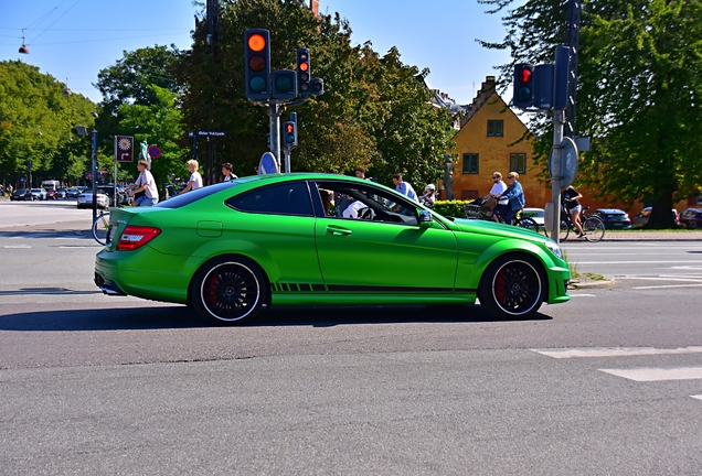 Mercedes-Benz C 63 AMG Coupé