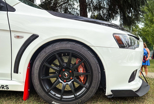 Mitsubishi Lancer Evolution X