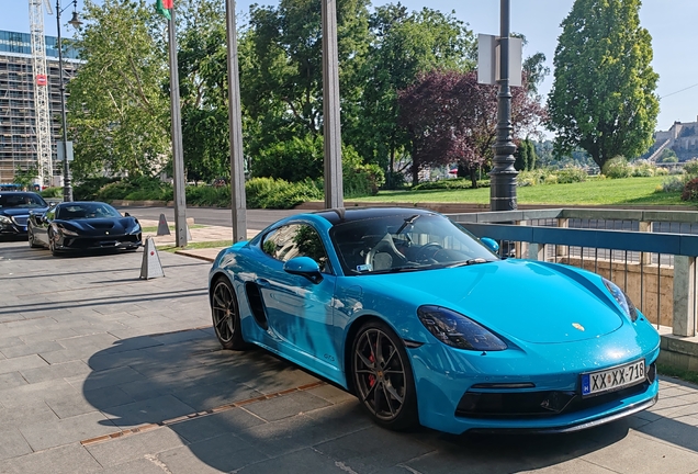 Porsche 718 Cayman GTS