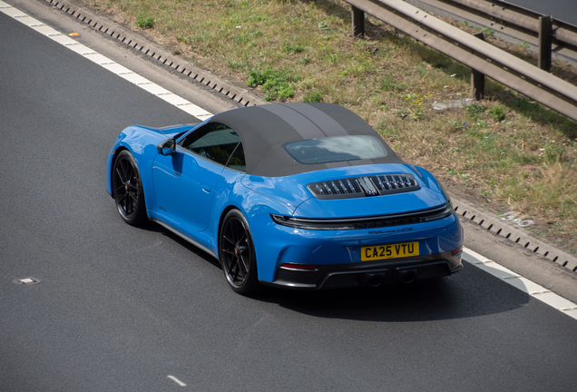 Porsche 992 Carrera 4 GTS Cabriolet MkII