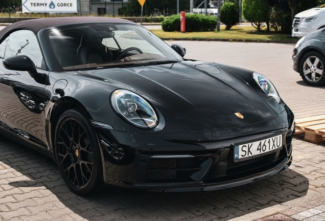 Porsche 992 Carrera 4S Cabriolet MkI