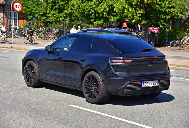 Porsche Macan EV Turbo