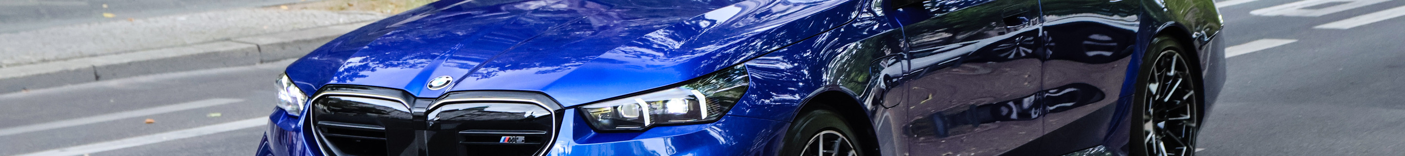 BMW M5 G90