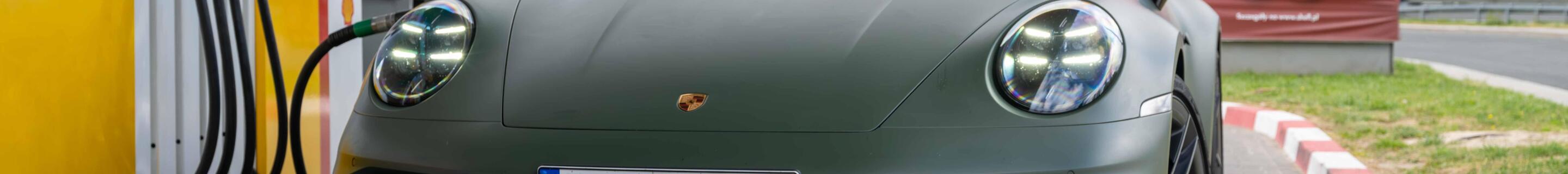 Porsche 992 Carrera 4 GTS MkII
