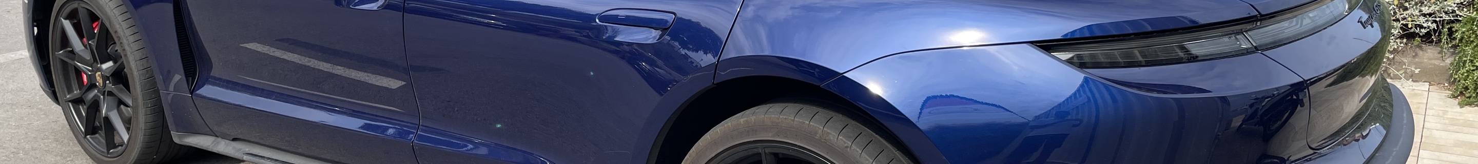 Porsche Taycan GTS Sport Turismo MkI