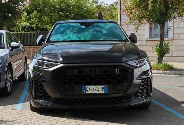 Audi RS Q8 2024