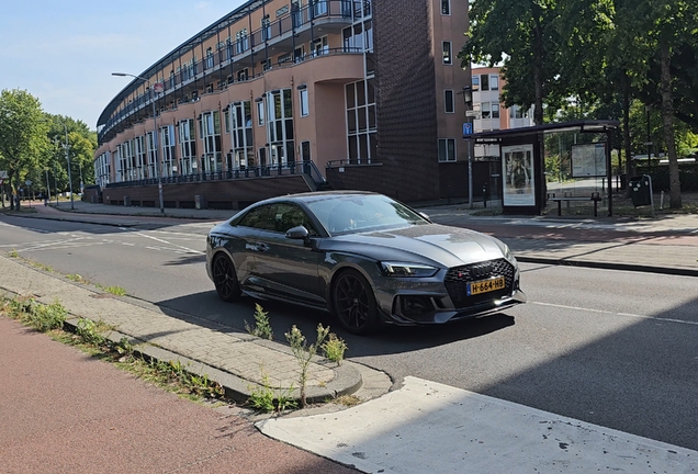 Audi RS5 B9 Capristo R