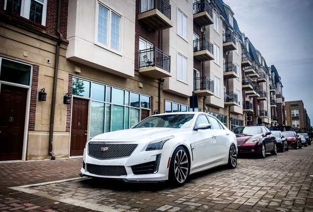 Cadillac CTS-V 2015