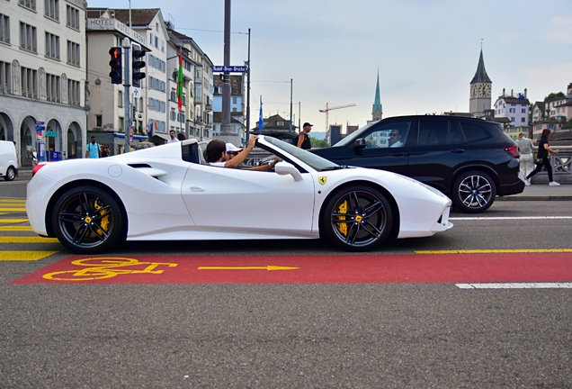 Ferrari 488 Spider