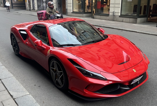 Ferrari F8 Spider