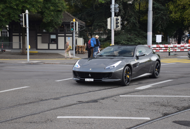 Ferrari GTC4Lusso T