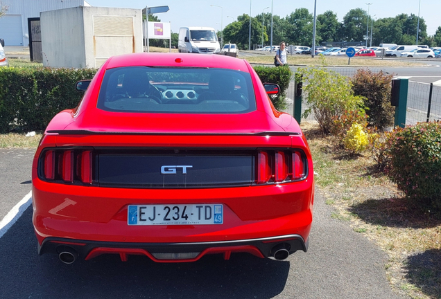 Ford Mustang GT 2015