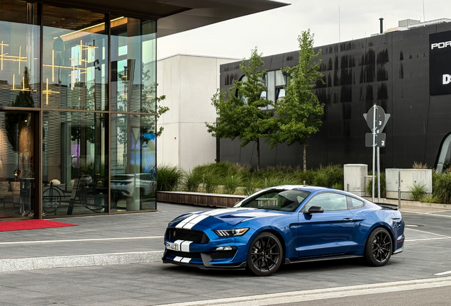 Ford Mustang Shelby GT350 2015