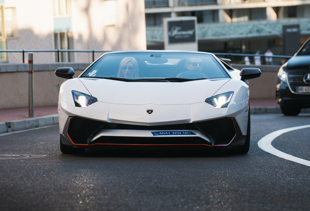Lamborghini Aventador LP750-4 SuperVeloce Roadster