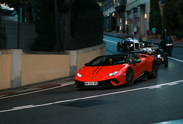 Lamborghini Huracán LP640-4 Performante Spyder