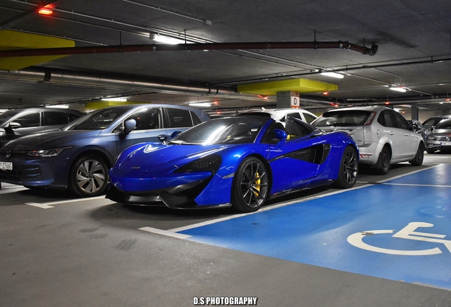 McLaren 570S Spider