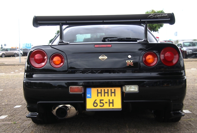 Nissan Skyline R34 GT-R