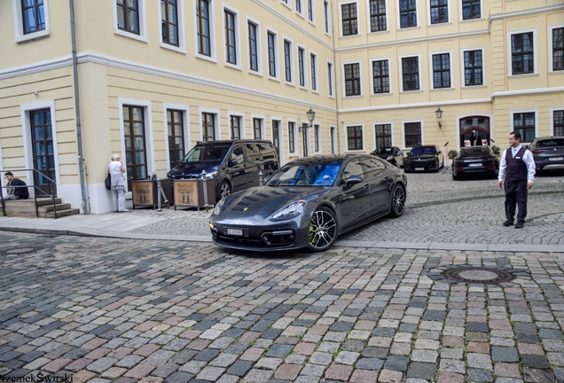 Porsche 971 Panamera Turbo S E-Hybrid MkI
